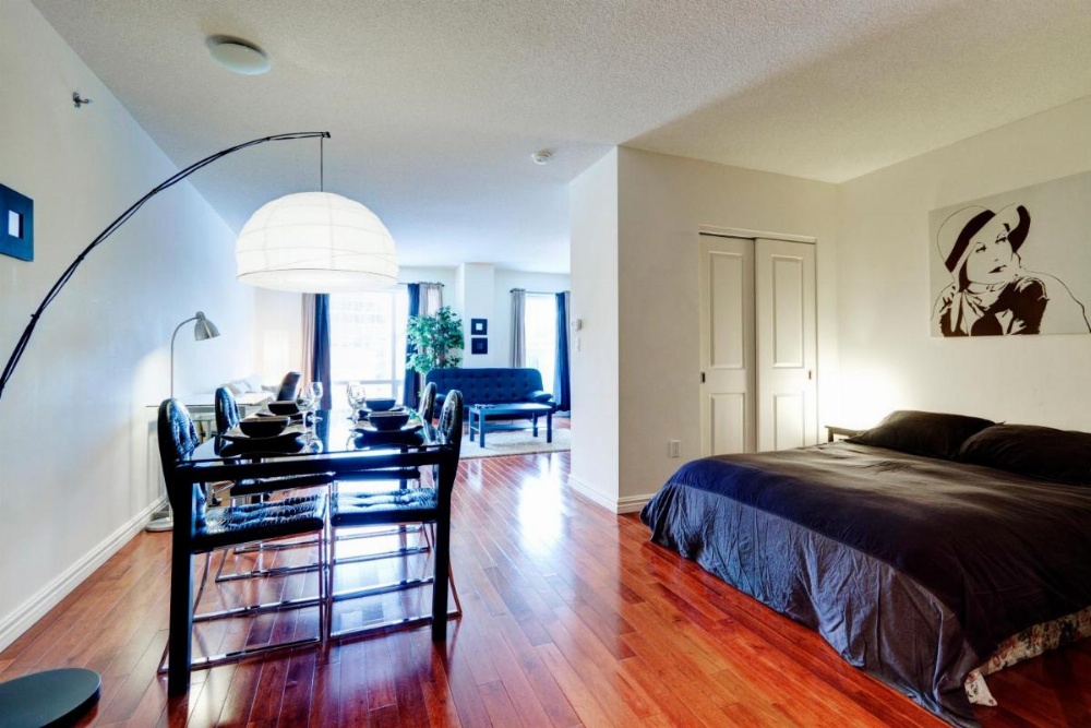 Bleury Furnished Apartments Image 101