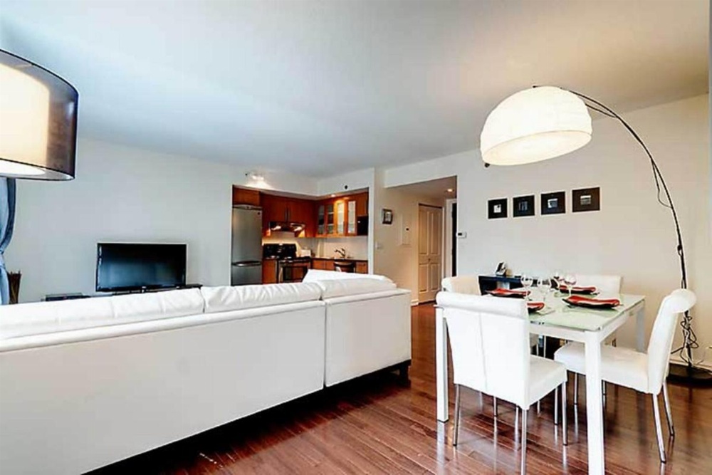 Bleury Furnished Apartments Image 50