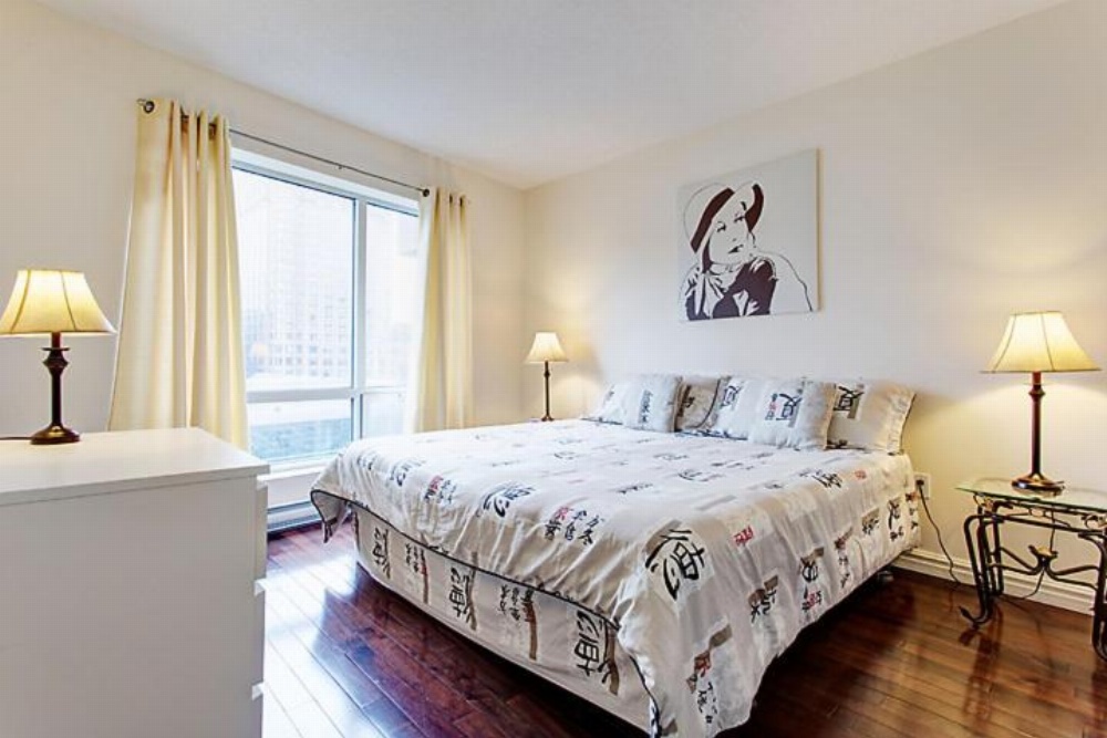 Bleury Furnished Apartments Image 74