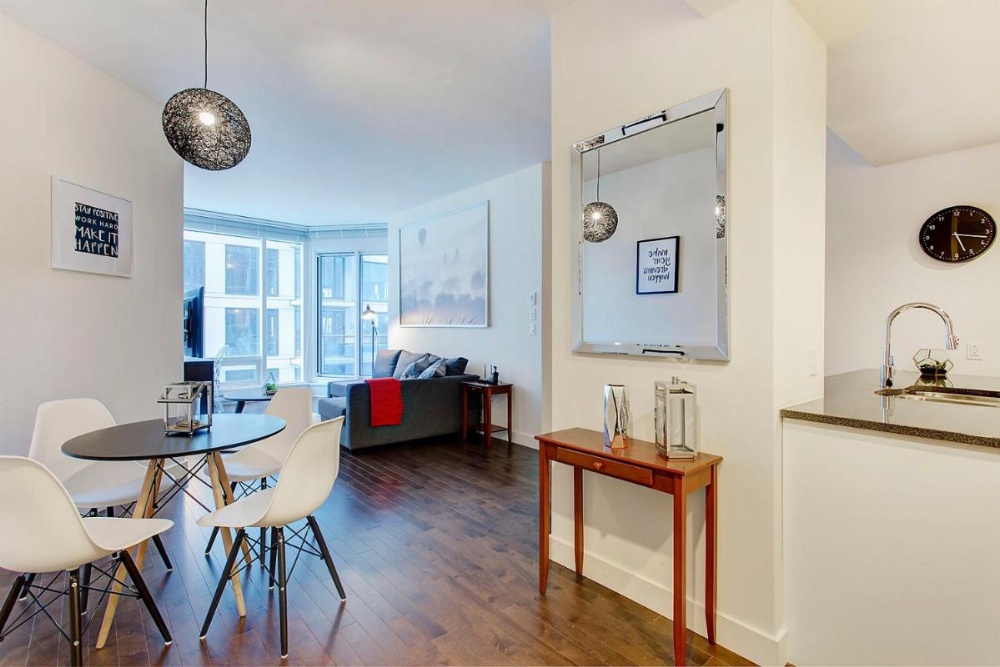 Bleury Furnished Apartments