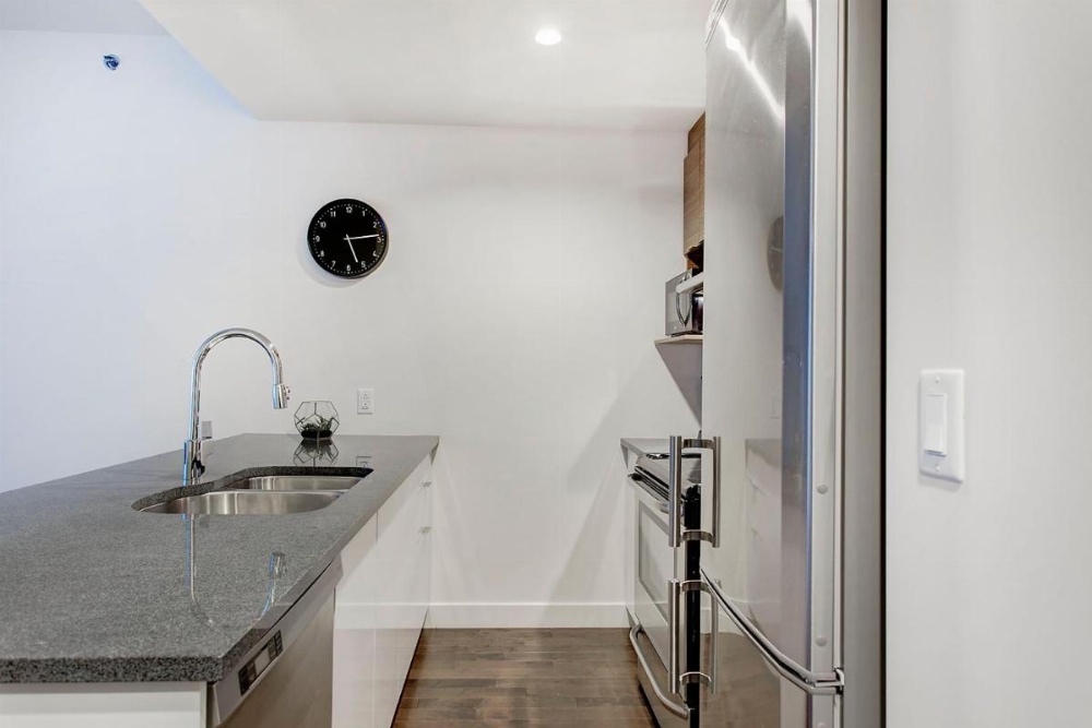 Bleury Furnished Apartments